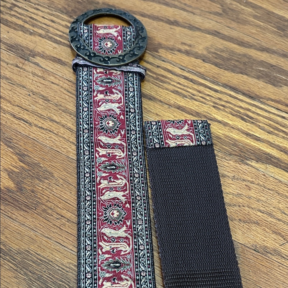 Derin Bohemian Style Belt with Tapestry Design and Ornate Buckle - Picture 8 of 9
